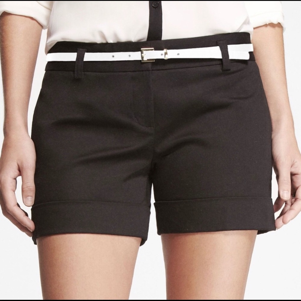Express | Mid-Rise Black Dress Shorts - size 6